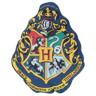 Harry Potter Hogwarts Contoured Velour Throw Pillow




Material:100% polyester
Dimensions: Size: 13.5 x 10 inches
Imported from Europe